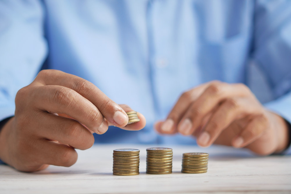 How to Pay Yourself from Your Hong Kong Company (Tax-Efficiently): Salary vs. Dividends